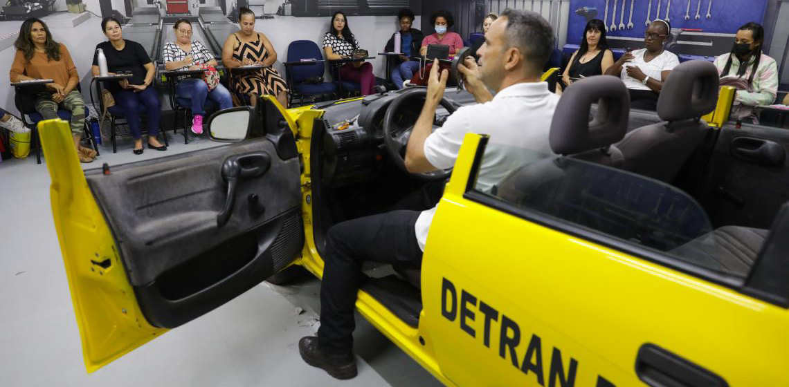 Detran-DF disponibiliza cursos gratuitos para motoristas e profissionais do trânsito em setembro