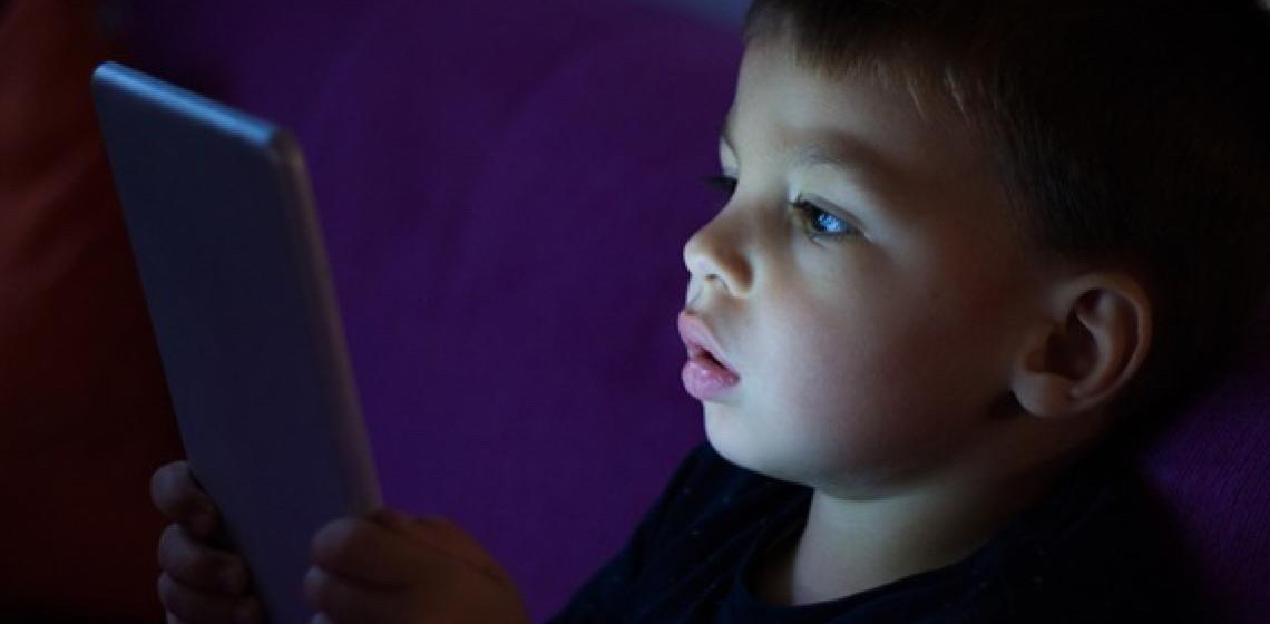 Parceria inédita com ChildFund amplia proteção digital de crianças e adolescentes no Distrito Federal