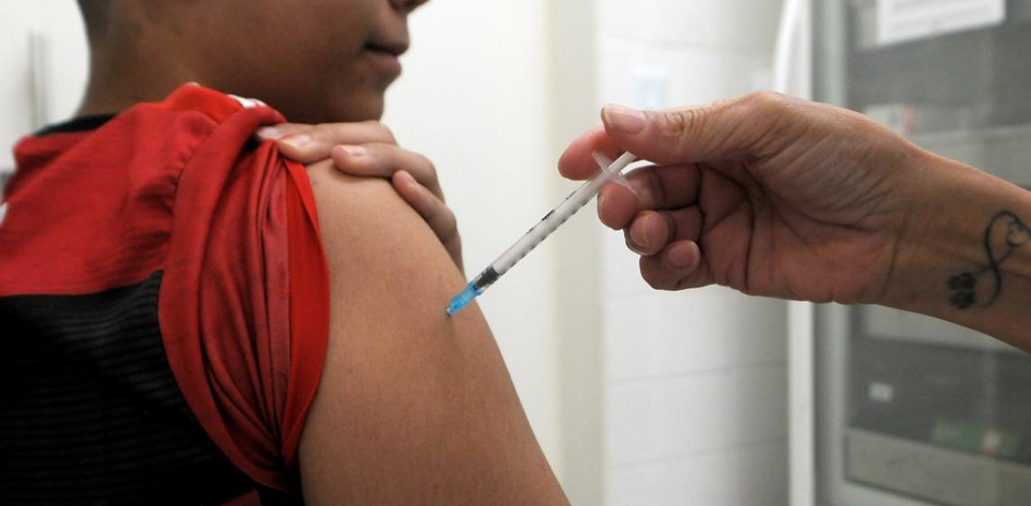 Jovens entre 9 e 19 anos do Distrito Federal podem se vacinar contra HPV