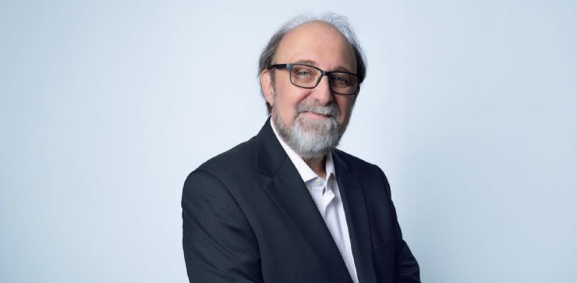 Estamos criando milhões de zumbis digitais, diz cientista brasileiro sobre internet 