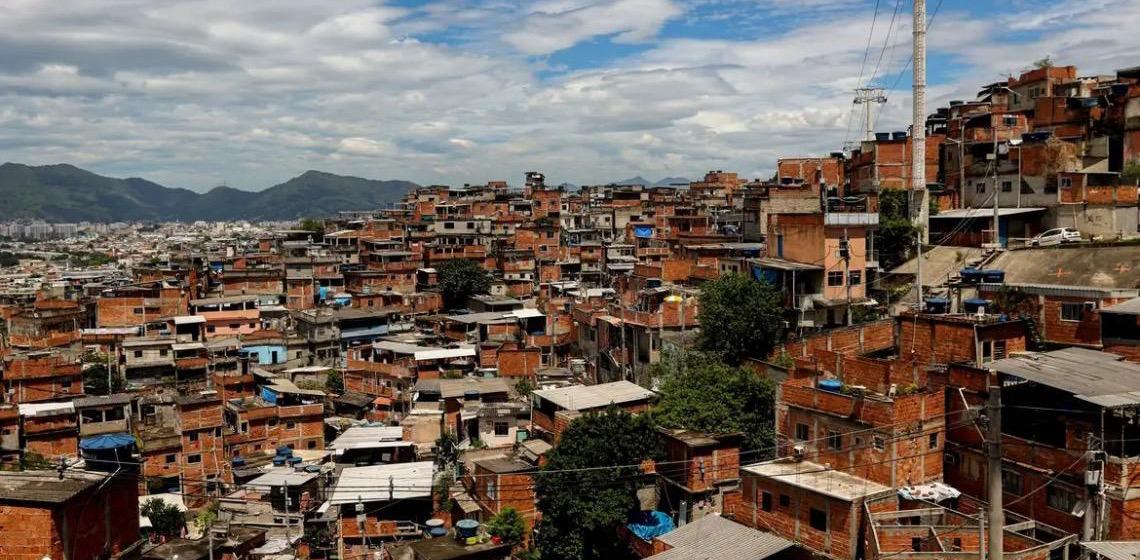 Curso capacita jovens de favelas para produzir conteúdo nas redes