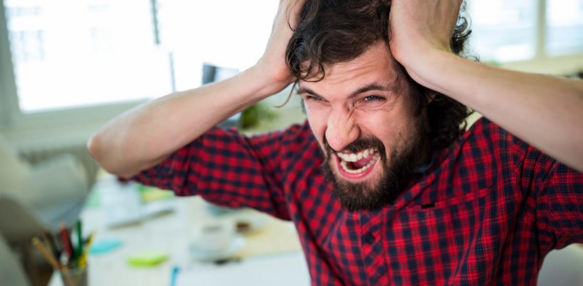 Hormônio do estresse no cabelo: Técnica com nanopartículas promete diagnóstico sem exames invasivos