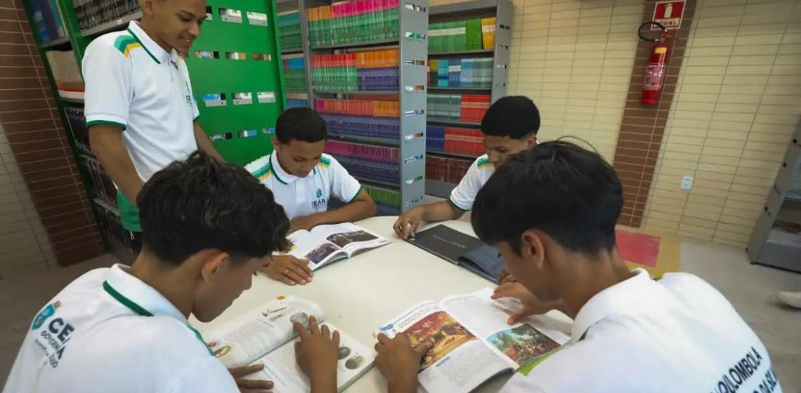 Menos de 40% dos alunos valorizam professor, revela pesquisa