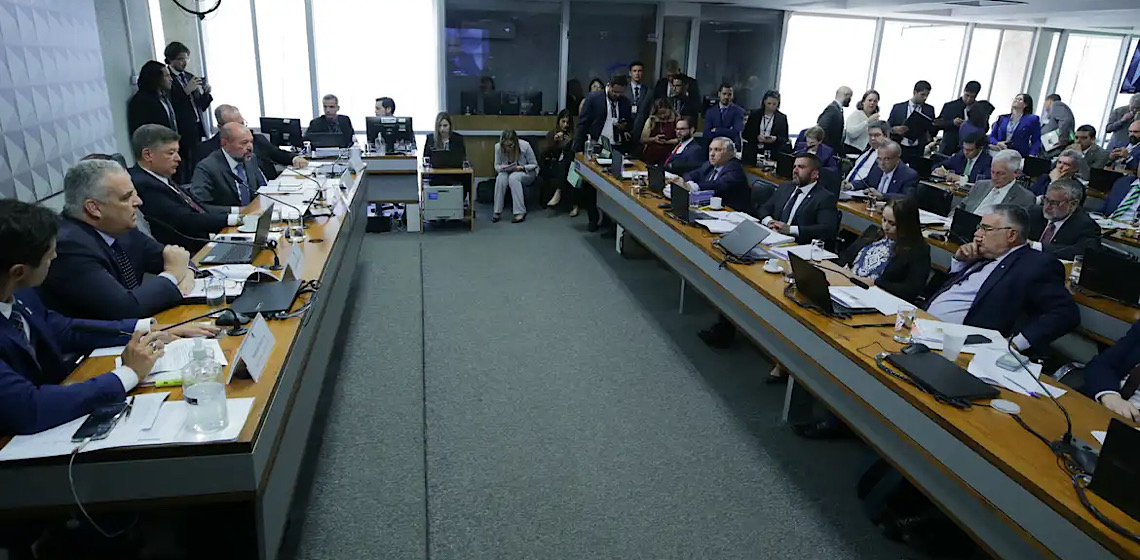 Comissão Parlamentar Mista de Inquérito do INSS aprova quebra do sigilo bancário de investigados 