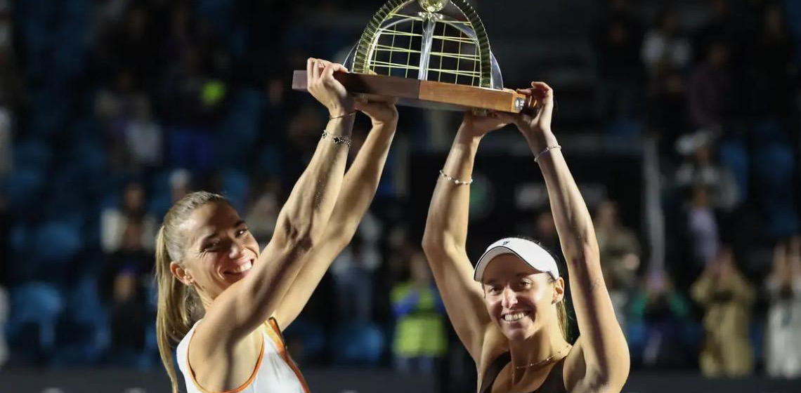Luisa Stefani e Timea Babos conquistam título de duplas no SP Open