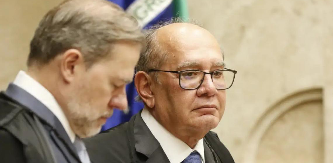 Gilmar Mendes pede parecer sobre ações contra impeachment de ministros do STF