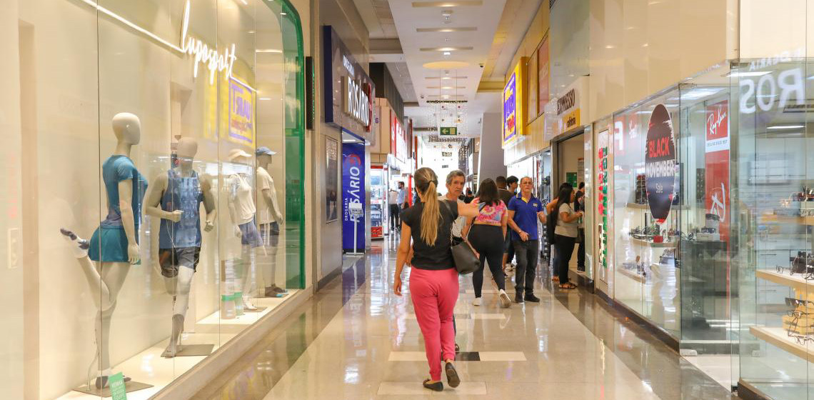 Vai de Graça: 96% dos lojistas notam aumento de clientes e vendas, mostra pesquisa do Instituto Fecomércio-DF
