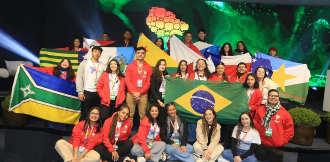 Estudante de escola pública do Distrito Federal representa o Brasil no Parlamento Juvenil do Mercosul