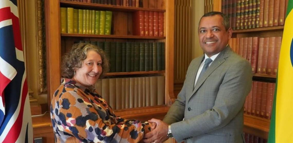 Brasil e Reino Unido firmam memorando de entendimento em fertilizantes sustentáveis