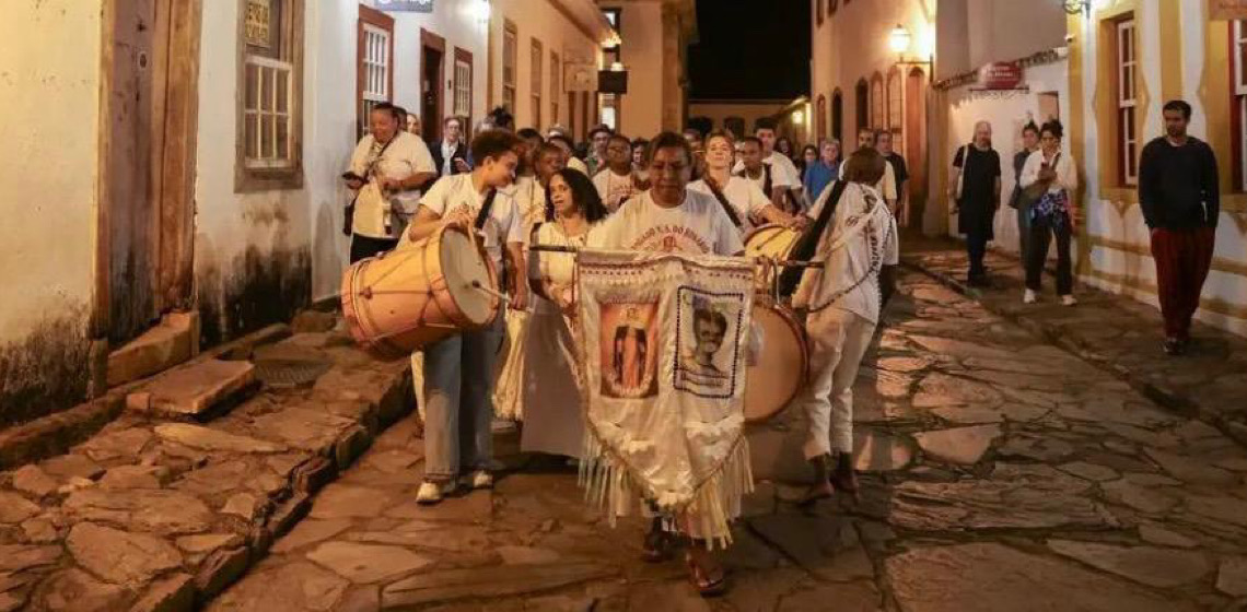 História afro nas escolas ajuda a reduzir preconceitos, dizem mestres