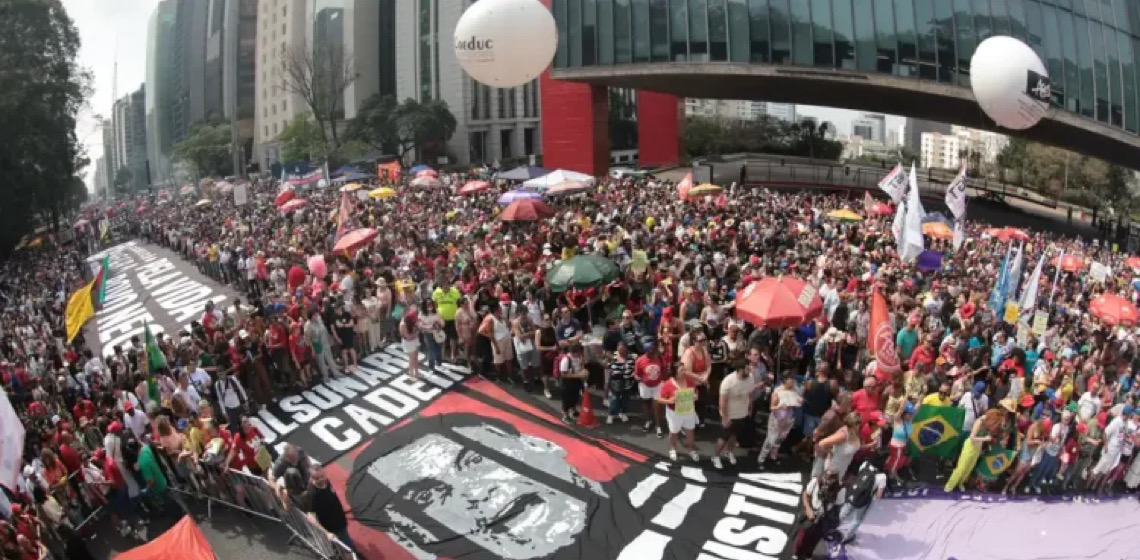 Do grito à organização: A esquerda volta a pulsar nas ruas do Brasil