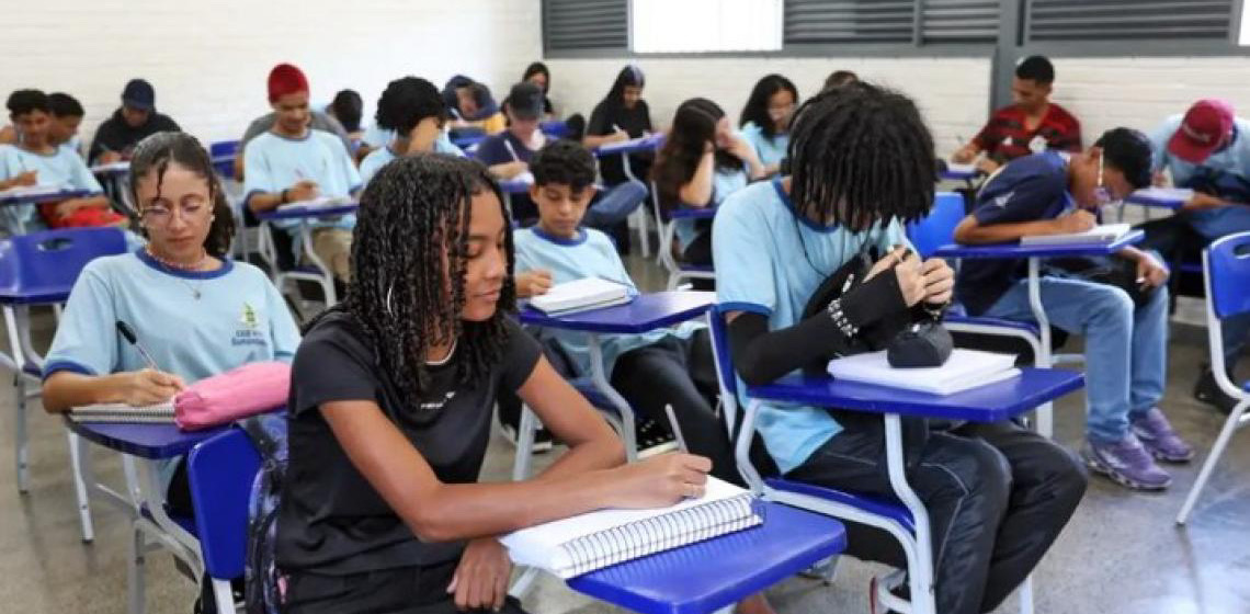 Presidente Lula assina decreto que cria compromisso pelo ensino da matemática