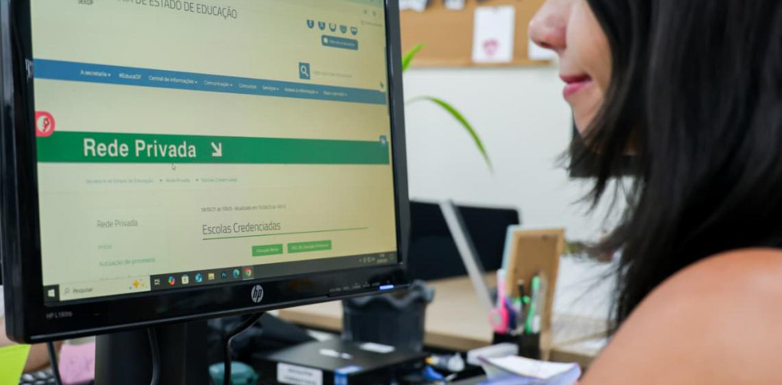 Pais devem ficar atentos para credenciamento de escolas privadas na Secretaria de Educação do DF