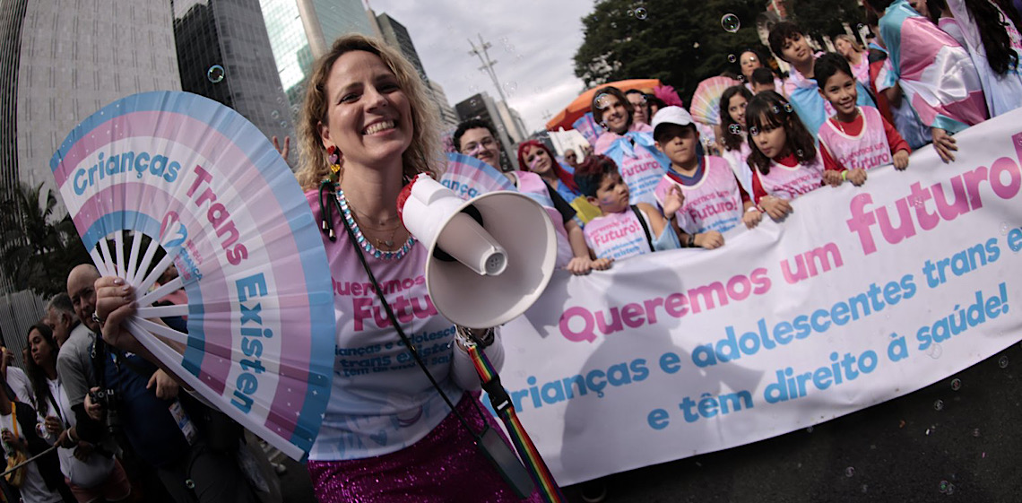 STF derruba decisão da Justiça, e bloqueio hormonal para jovens trans volta a ser proibido