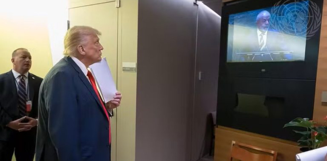 Presidente Lula e Donald Trump trocaram telefones para estabelecer via direta de comunicação, diz Planalto