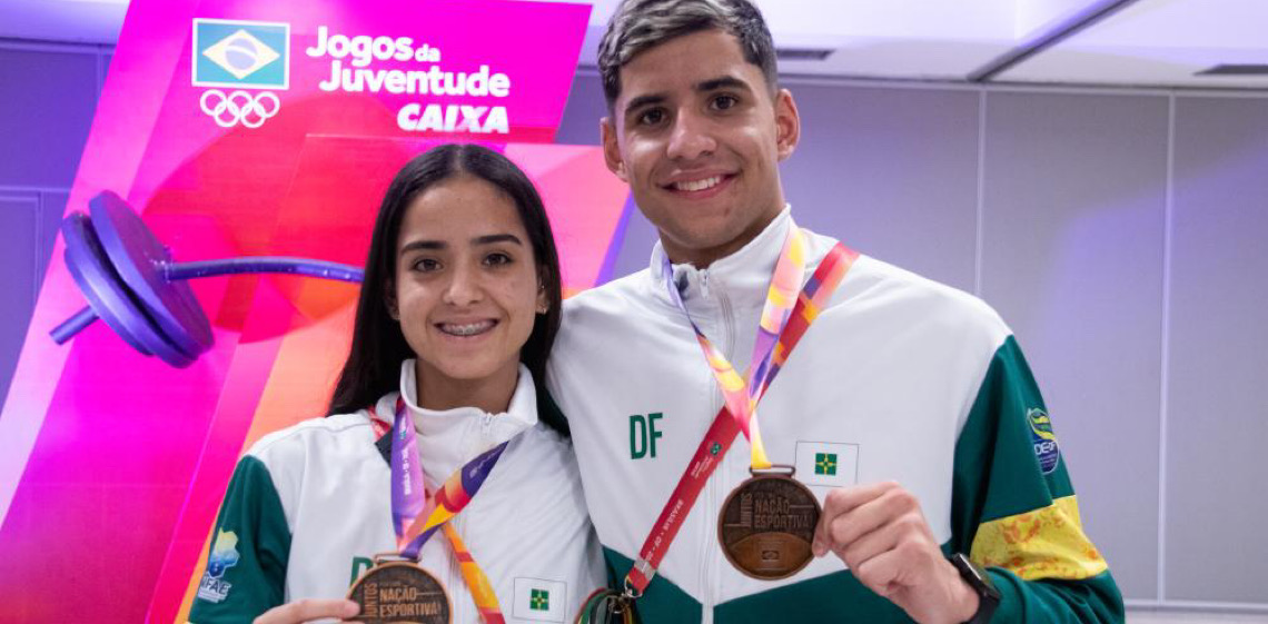 Gêmeos de escola pública de Santa Maria fazem história no taekwondo