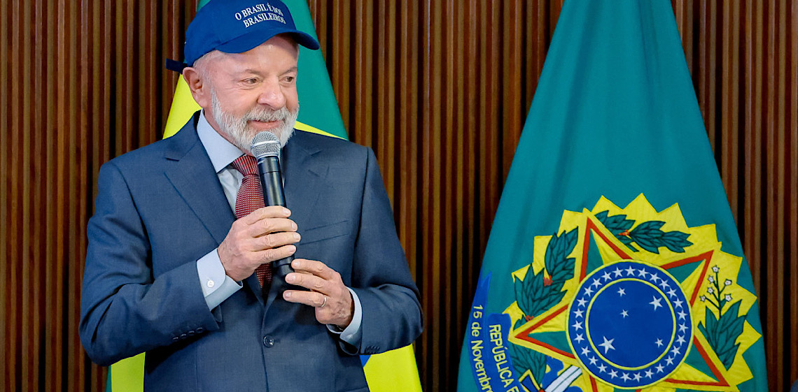 Lula marcou mais um gol na família Bolsonaro