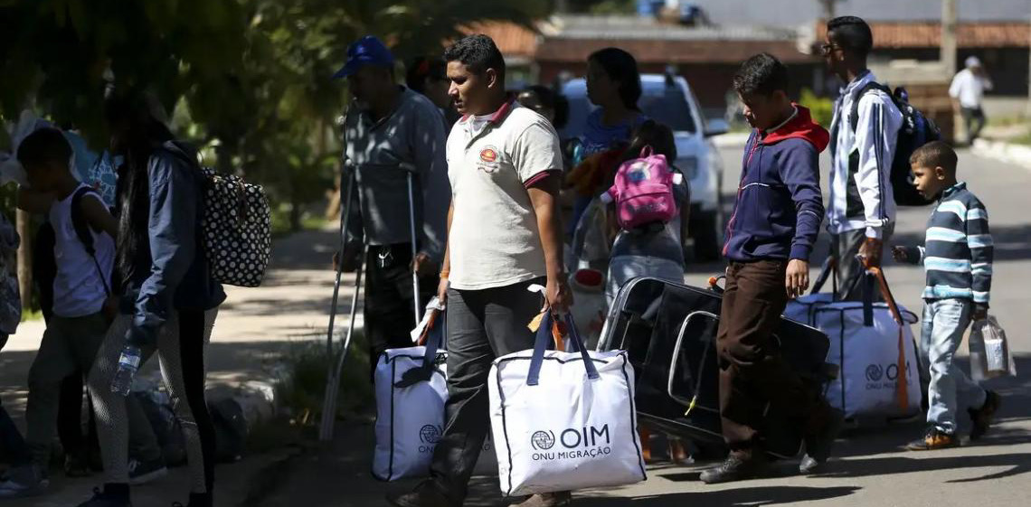 Brasil cria política nacional para migrantes, refugiados e apátridas e recebe elogios da Acnur