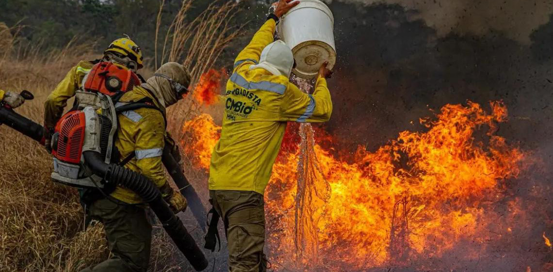 Brigadas controlam dois dos três incêndios na Chapada dos Veadeiros