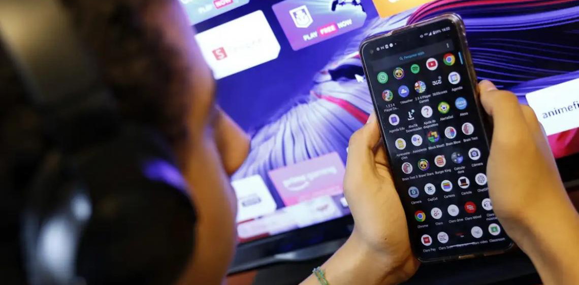 Governo federal anuncia classificação indicativa para apps e nova faixa etária
