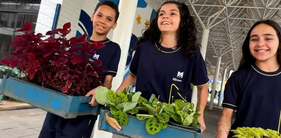 Crianças trocam brinquedos por mudas de plantas e espalham solidariedade na campanha Vem Brincar Comigo
