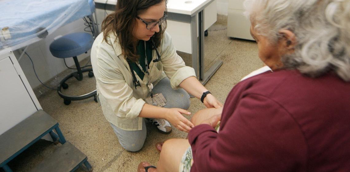 Dia Mundial e Nacional da Osteoporose reforça importância do cuidado com a saúde dos ossos