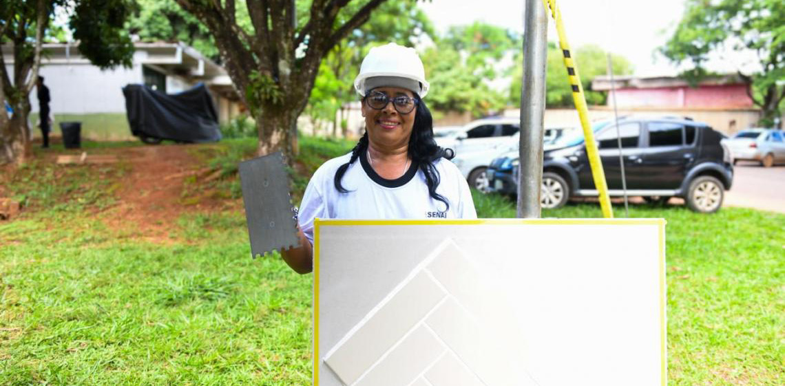 Projeto Rejunte é com Elas já capacitou mais de 150 mulheres e amplia presença feminina na construção civil