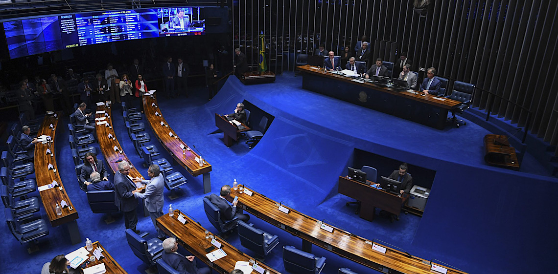 Brasil e Emirados fazem acordo jurídico
