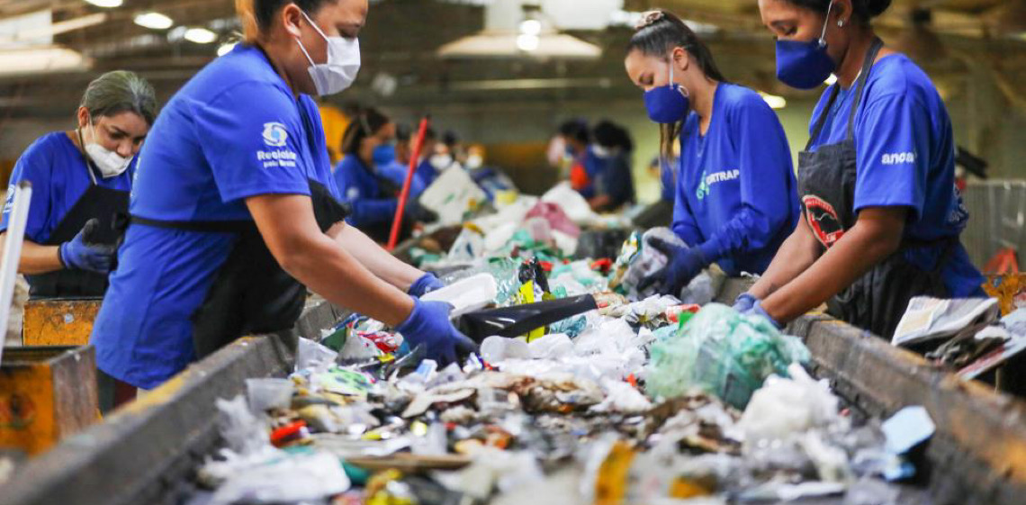 Com 48,5 mil toneladas de recicláveis recolhidas neste ano, coleta seletiva alcança 90% da população urbana do DF