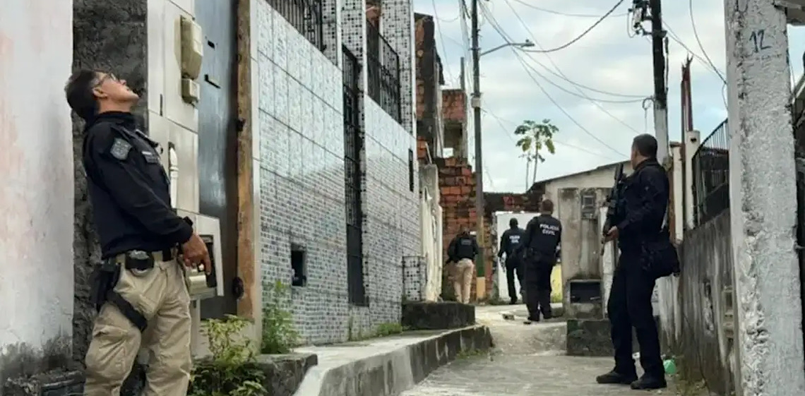 Ação contra o Comando Vermelho na Bahia prende 35; 1 pessoa foi morta 