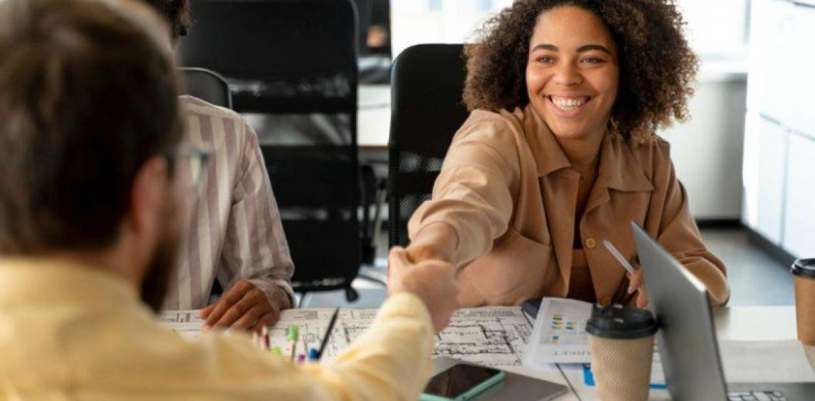 710 mil jovens aprendizes no mercado de trabalho no Brasil: Programa bate recorde