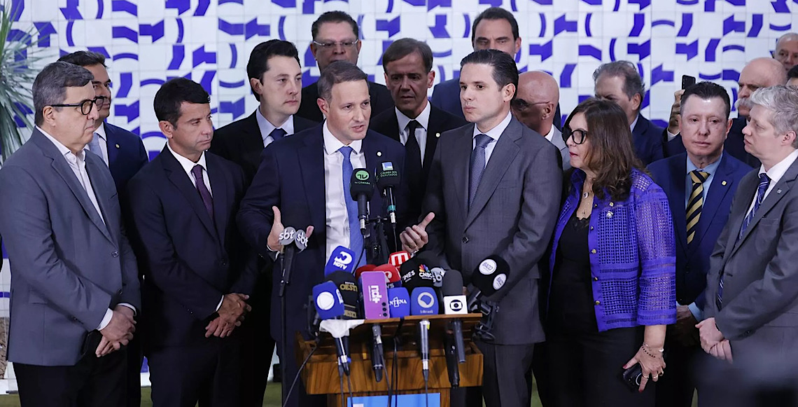 Governo vê tiro no pé da direita em ataque à PF no PL antifacção e celebra recuo de Derrite