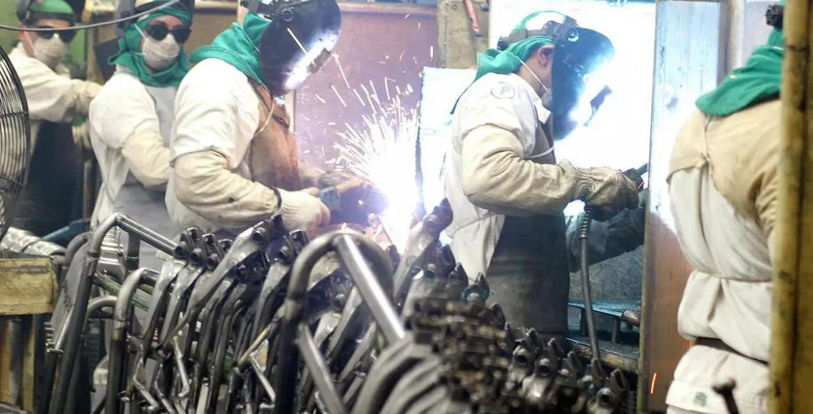 Governo amplia acesso de empresas ao Plano Brasil Soberano