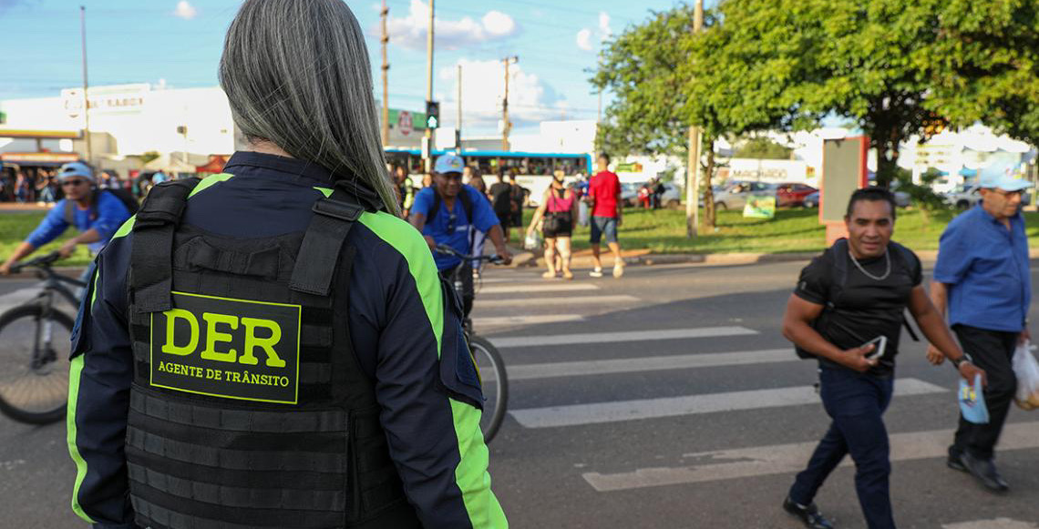 Sinistro Zero conscientiza pedestres sobre importância da travessia segura para evitar acidentes e colisões