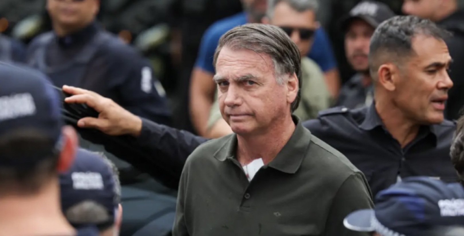 Defensoria do DF aponta más condições para idosos na Papuda, que pode receber Bolsonaro em outra ala