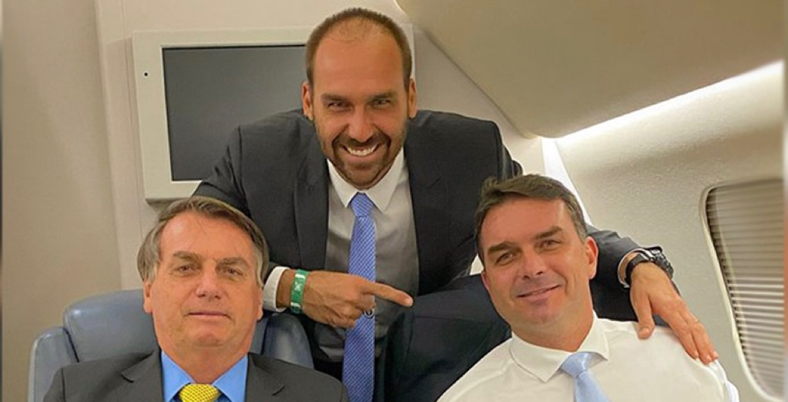Bolsonarismo sofre 2ª tentativa de debandada, e filhos de ex-presidente reagem