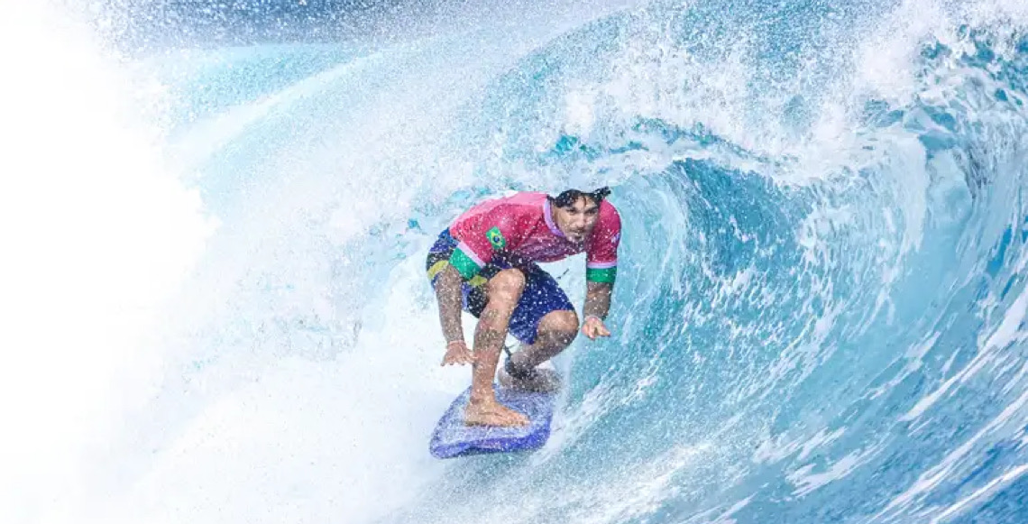 Gabriel Medina retorna ao Circuito Mundial de Surfe em 2026 