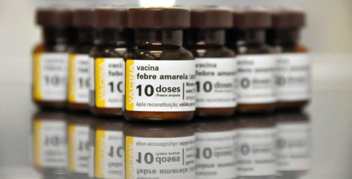 Justiça confirma licitação da Fiocruz e mantém produção de vacinas para o SUS