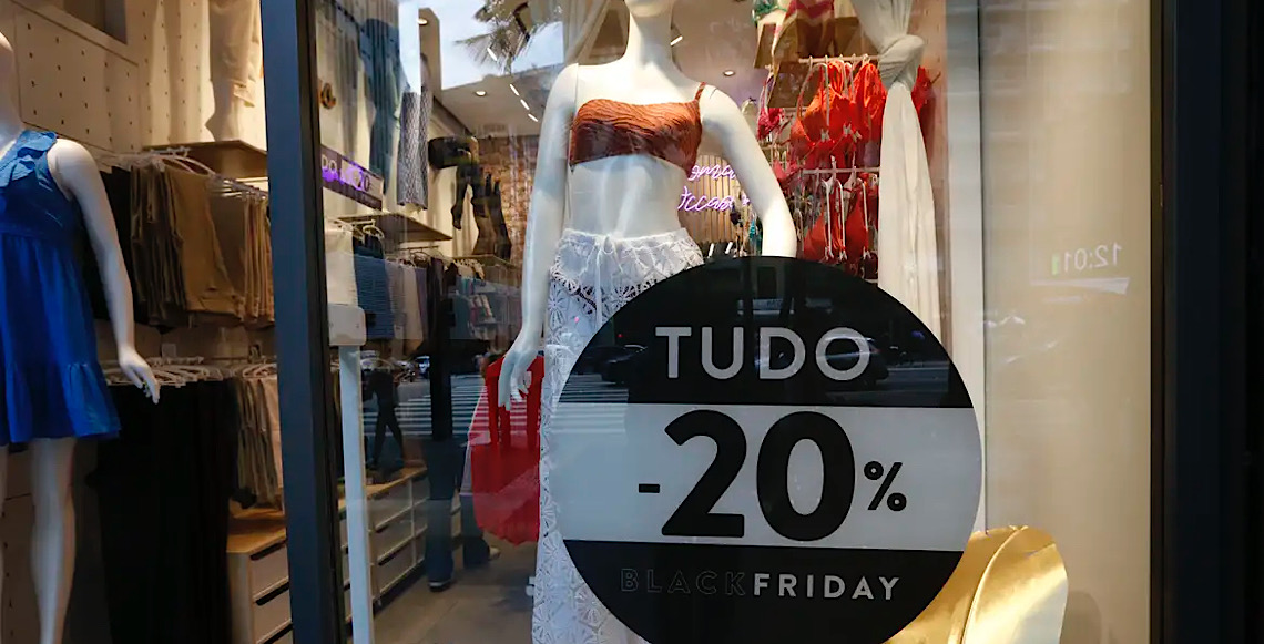 Como evitar golpes na black Friday : Especialista da dicas para garantir compras seguras