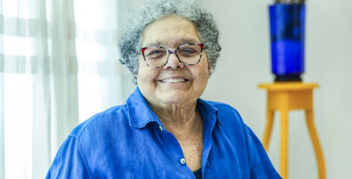 Cineasta negra pioneira no país, Adelia Sampaio inspira nova geração