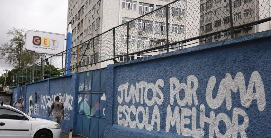 Garota Salto Alto & Cia