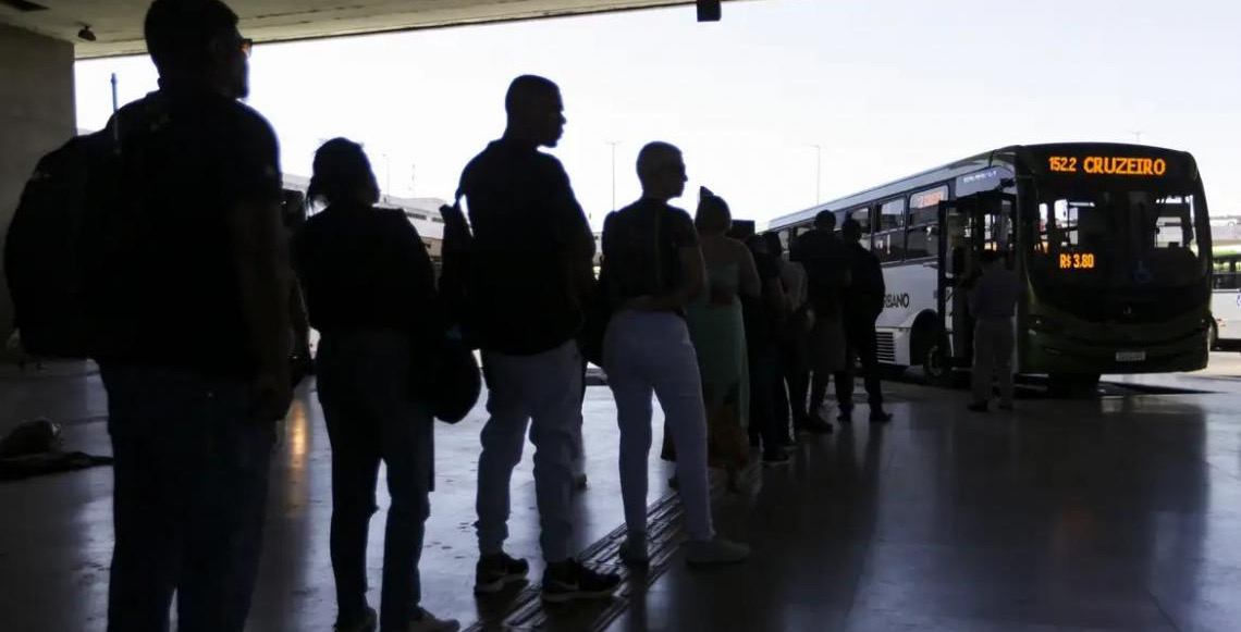 Estudo defende substituir vale-transporte por tarifa zero universal