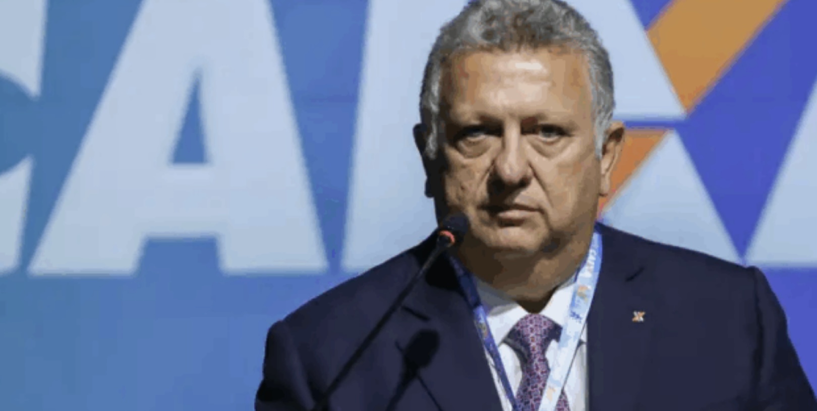 Não é razoável transformar questão interna em midiática, diz presidente da Caixa sobre caso ligado ao Master