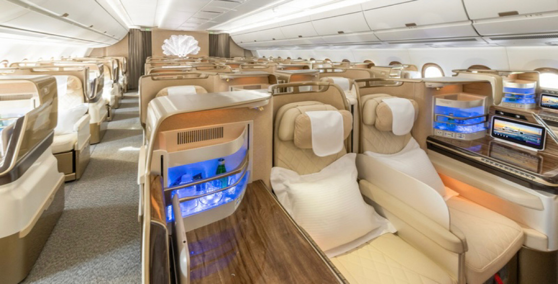 Emirates avança com a modernização de 111 aeronaves com entretenimento e conectividade de última geração