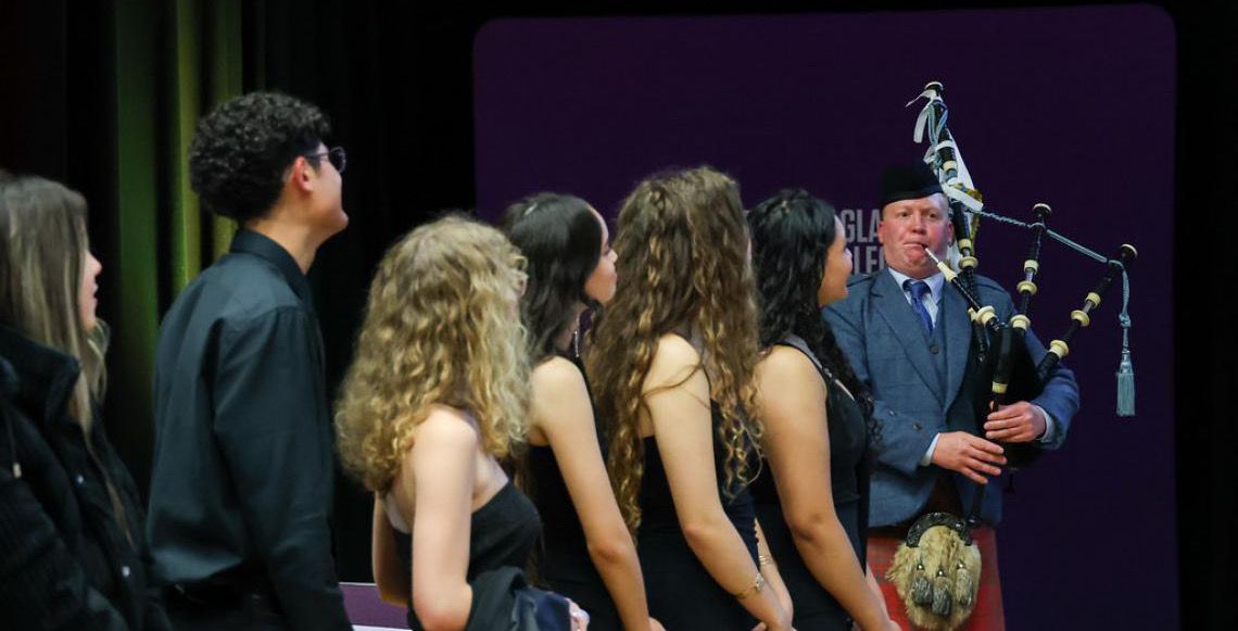 Primeira edição do Pontes para o Mundo, da SEEDF encerra ciclo com formatura na Escócia