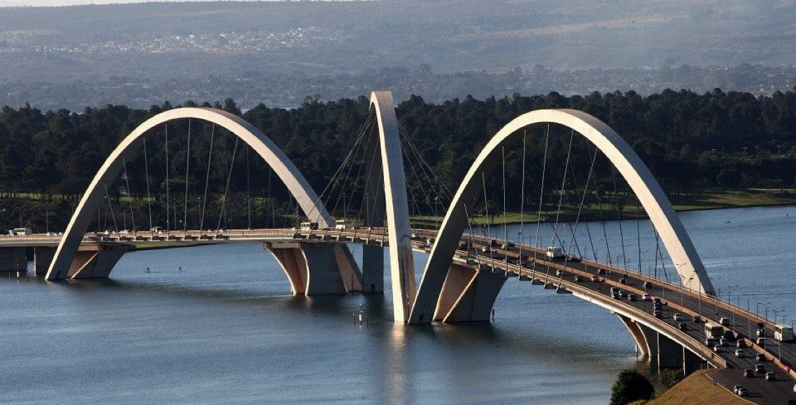 Ponte Juscelino Kubitschek receberá nova pintura