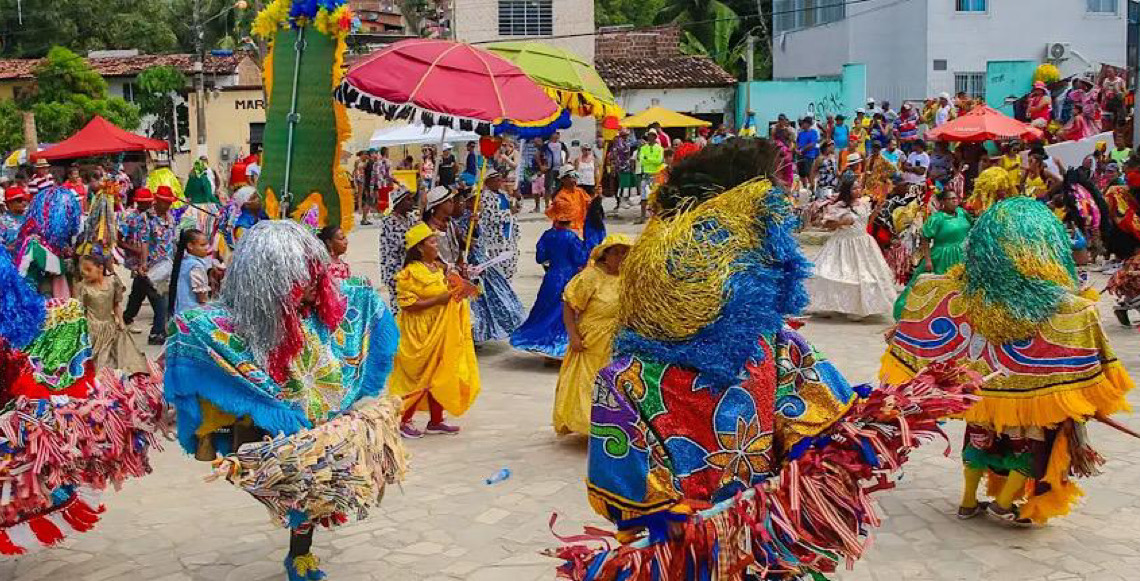 Por Matheus Leitão: Exposição ‘Bloco do Prazer’ desembarca no Ceará com mais de 250 obras