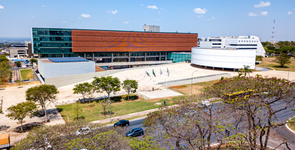 Câmara Legislativa do Distrito Federal inicia campanha de doações de brinquedos para o Natal