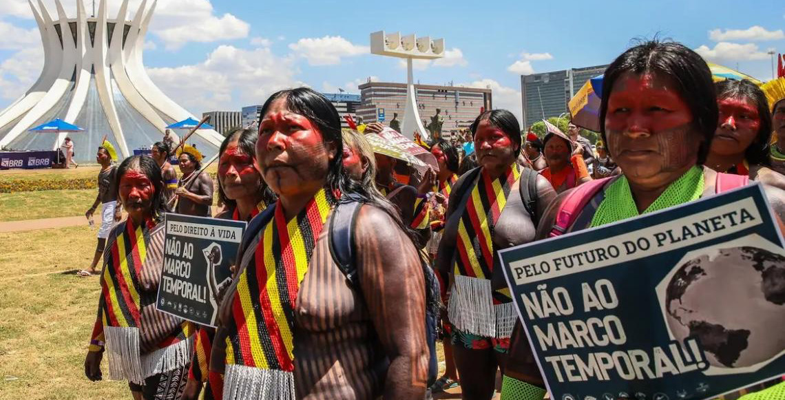 Indígenas celebram remarcação de julgamento do marco temporal