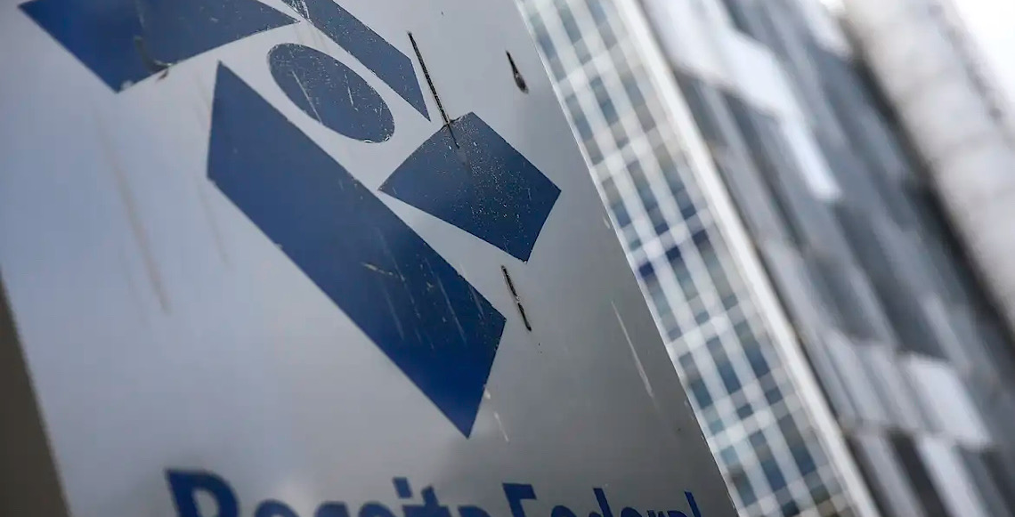 Receita Federal alerta para falsas cobranças com nome e CPF do contribuinte 